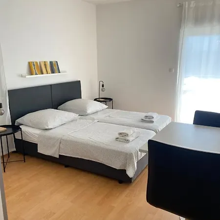 Knez Aparthotel