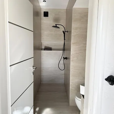 Knez Apartahotel